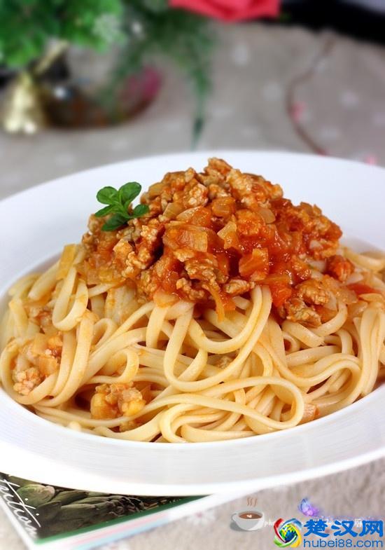 人人爱吃的意大利面怎么做？手把手教您做家庭意大利面