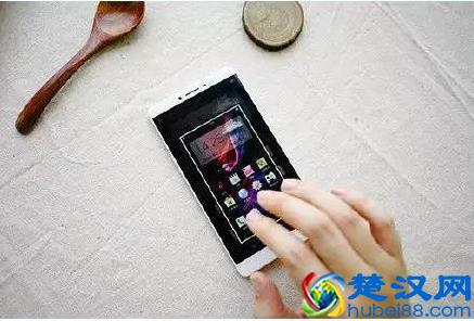 手机截图怎么弄？