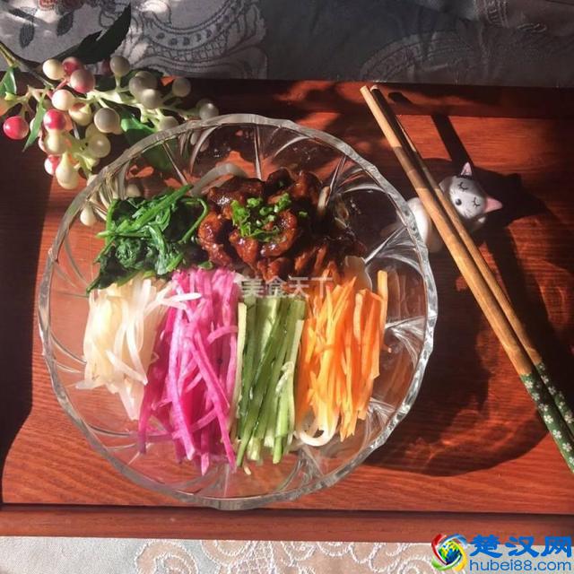 炸酱面怎么做好吃？炸酱面的家常做法，这么多款，你喜欢哪一种