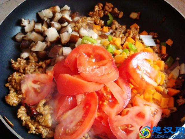 炸酱面怎么做好吃？炸酱面的家常做法，这么多款，你喜欢哪一种