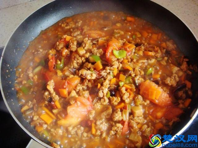 炸酱面怎么做好吃？炸酱面的家常做法，这么多款，你喜欢哪一种