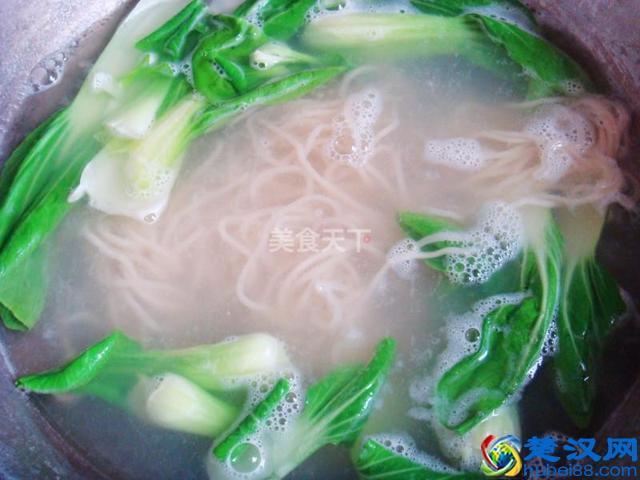 炸酱面怎么做好吃？炸酱面的家常做法，这么多款，你喜欢哪一种