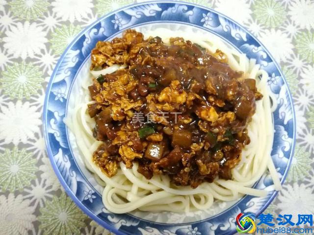 炸酱面怎么做好吃？炸酱面的家常做法，这么多款，你喜欢哪一种