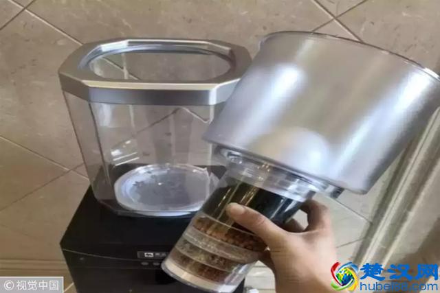 你每天在用的饮水机原来这么脏！学会这个方法，轻松喝到健康水