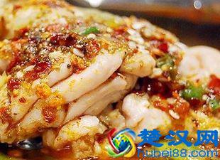 特色秘制烤脑花：朋友就凭这一道特色小吃，月入20000块钱！