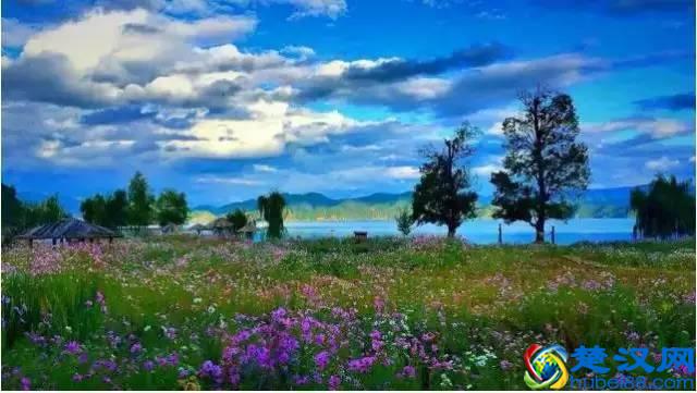 十月的泸沽湖，美轮美奂！