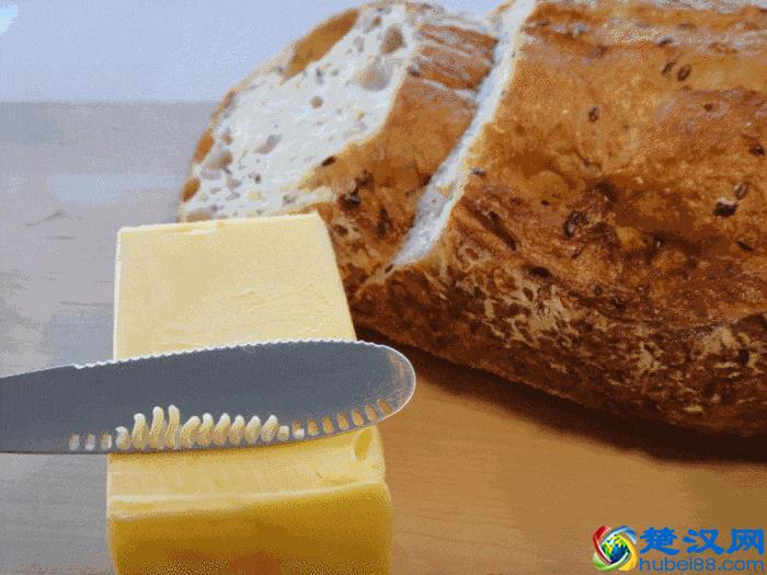 很多人都喜欢吃黄油，那你知道到底是做成的吗？说出来你都不敢信