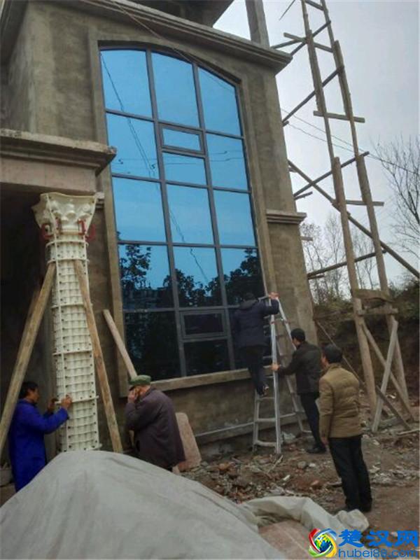 自建房落地窗，镀膜钢化玻璃500一平方的，光玻璃就要好几千了