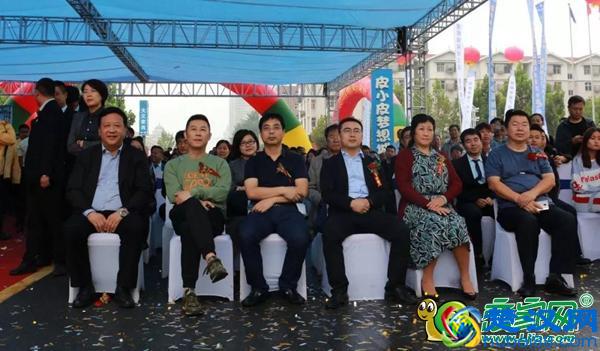 上海红星美凯龙爱琴海购物公园体验中心炫彩启用