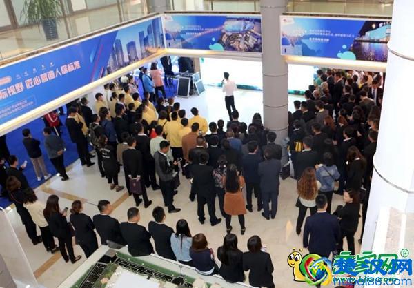 上海红星美凯龙爱琴海购物公园体验中心炫彩启用