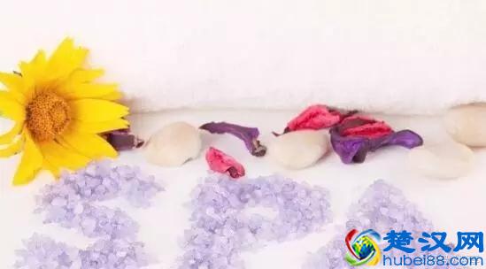 「美容院顾客管理」怎样提升顾客对美容院服务的满意度？