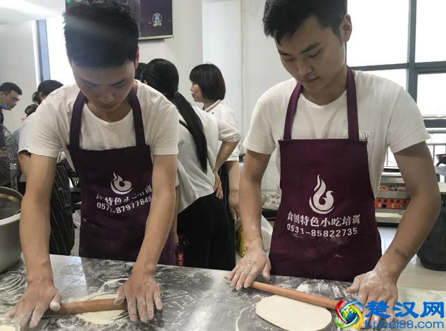 学会这个包子配方做法，不仅家人爱吃，开店卖早餐都能月入2万！