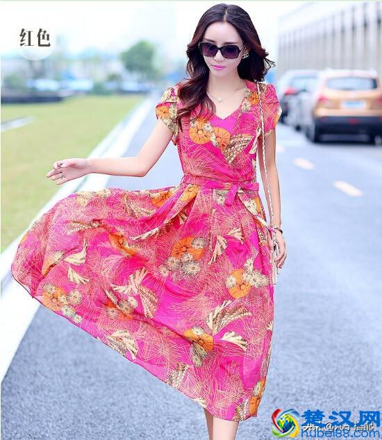 去海边旅游穿什么衣服，2019女生海边旅游穿衣指南沙滩裙