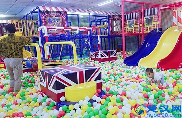 开一家室内儿童乐园需要办理哪些证件？