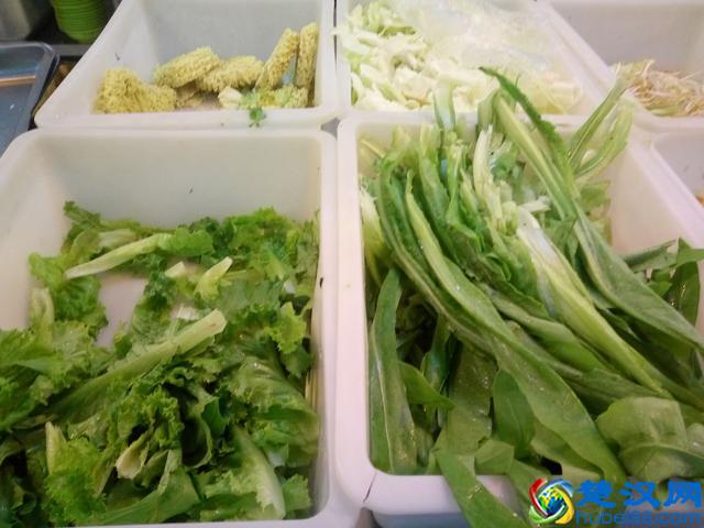 爱吃麻辣烫的人看过来了，传说中的地方才有的麻辣烫