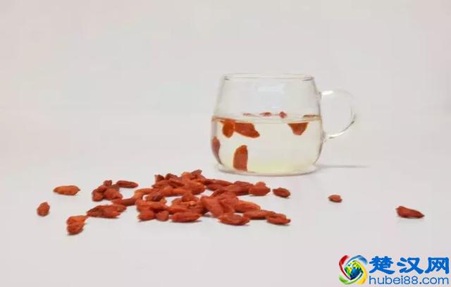 都知道枸杞好，可你真的知道每天吃多少？