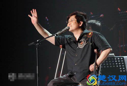 郑智化的歌很多你都会唱，但关于他残疾、坐牢的事你可能知之甚少