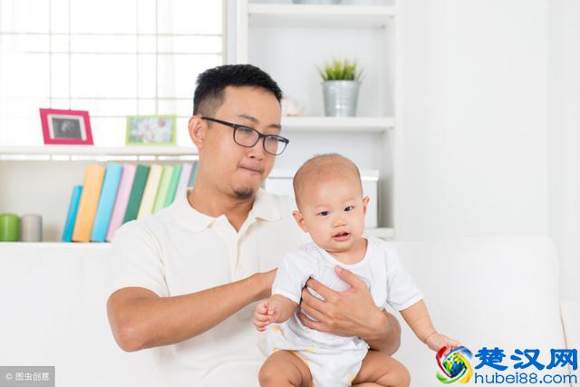 宝宝老打嗝？妈妈别担心，12种妙招有效解决宝宝打嗝问题