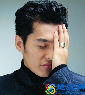 打嗝不止怎么办 巧治打嗝有妙方