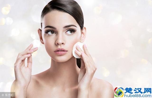 纯露敷脸大热！用对了神效，用错了毁脸