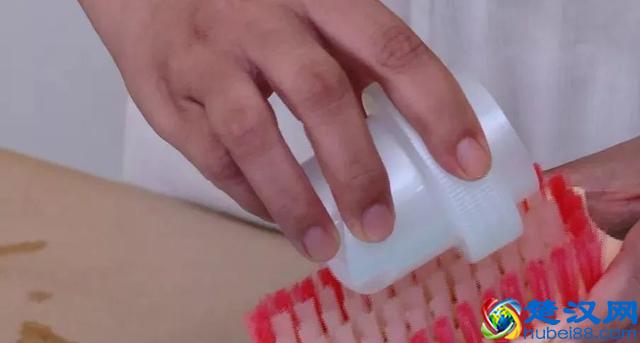 小白鞋越洗越黄？那是因为你没做这件事