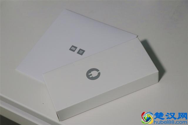 小米米家空气净化器MAX深度体验：你家屋子太小，我都懒得转！