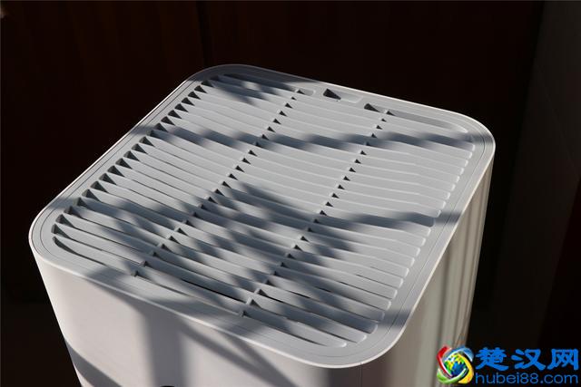 小米米家空气净化器MAX深度体验：你家屋子太小，我都懒得转！