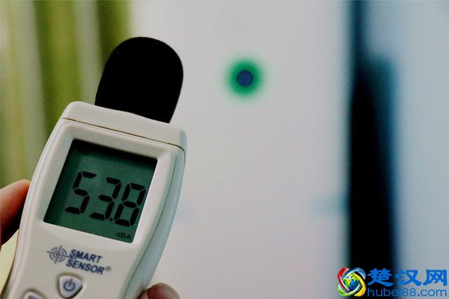 小米米家空气净化器MAX深度体验：你家屋子太小，我都懒得转！