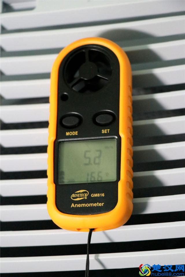 小米米家空气净化器MAX深度体验：你家屋子太小，我都懒得转！