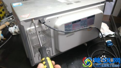 教你轻松解决微波炉不能加热的故障