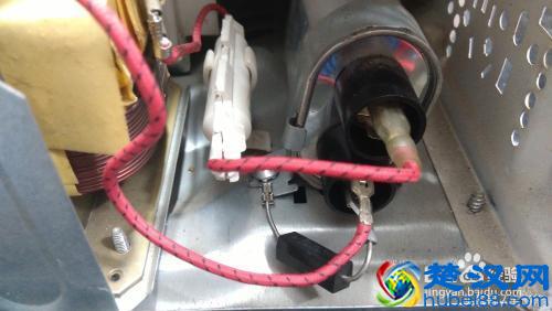 教你轻松解决微波炉不能加热的故障