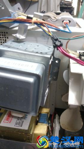 教你轻松解决微波炉不能加热的故障