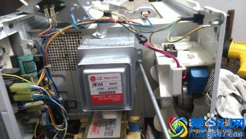 教你轻松解决微波炉不能加热的故障