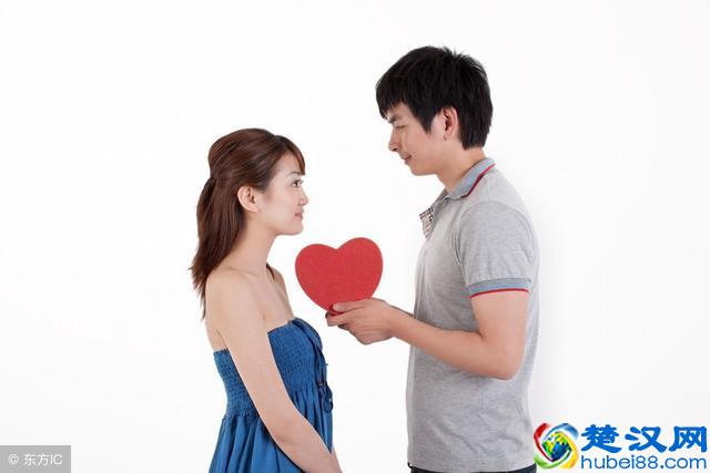 女朋友快要过生日了，送她什么生日礼物比较好呢？