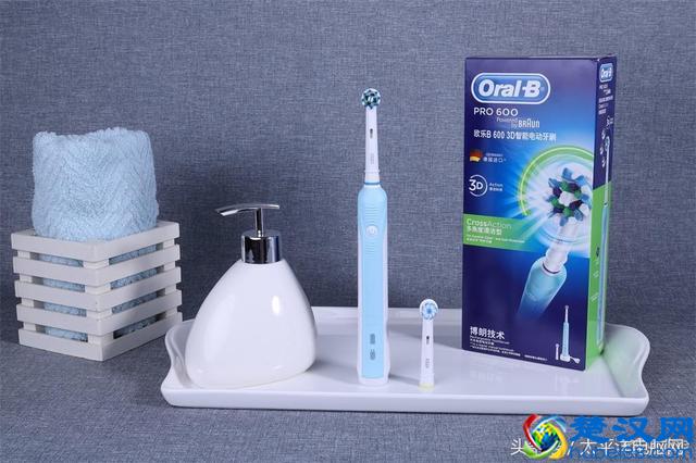 科学测试了9款100-500元电动牙刷，这几款好用最值得买