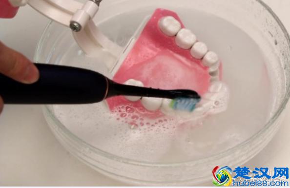 科学测试了9款100-500元电动牙刷，这几款好用最值得买