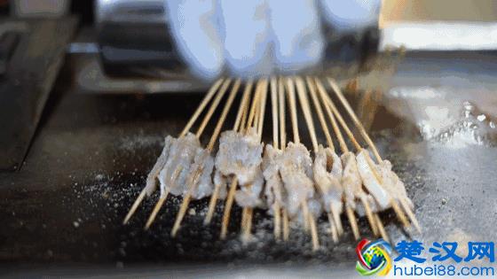 10000元能做哪些小吃生意？适合一个人做摆摊小吃有哪些？