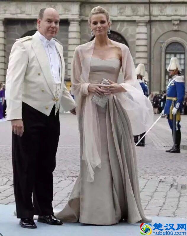 送围巾代表什么意思呢？送围巾代表什么意思10个人9个不知道