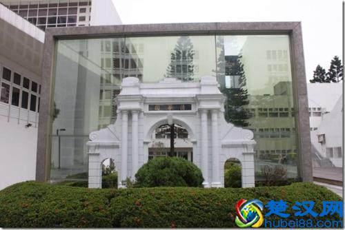 台湾高校很强，达到985水平的有十所以上，超过大陆任何省市