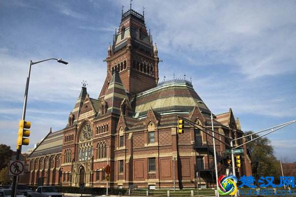 哈佛大学申请条件包括哪些方面？