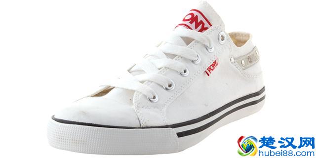 白色帆布鞋哪个牌子好 帆布鞋如何选择搭配