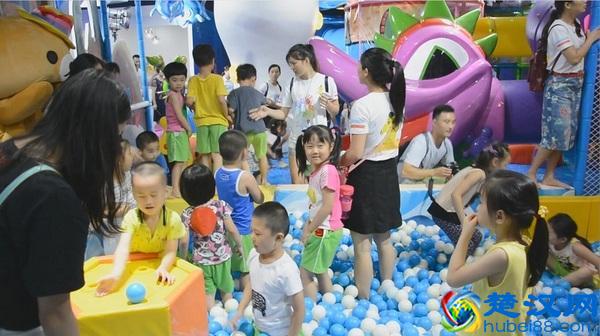 开一个儿童娱乐场所加盟店多少钱？