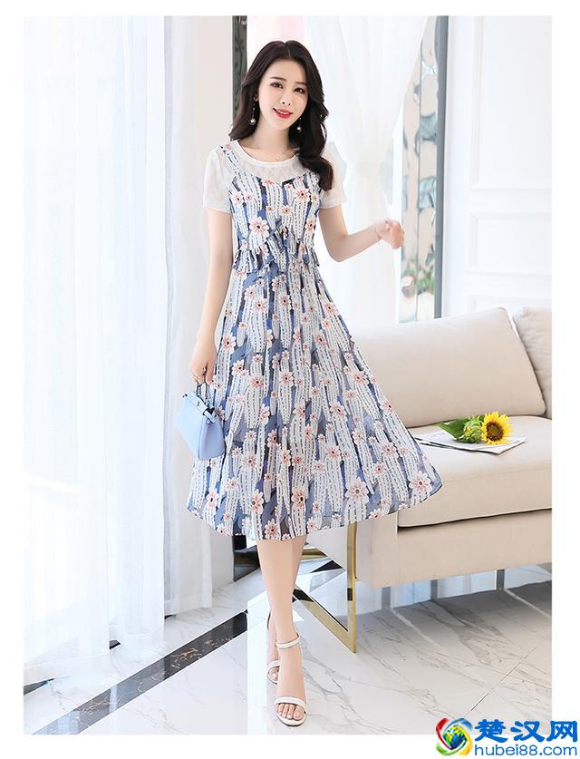 开什么女装店好，品牌女装爱琐为您解惑