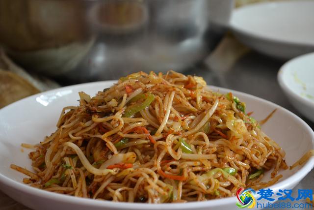 夏天想摆摊卖小吃，选什么好