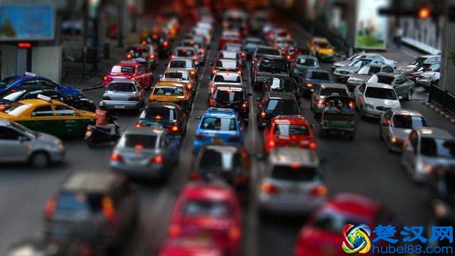 怎样开车才更省油呢？这些小窍门赶紧码上