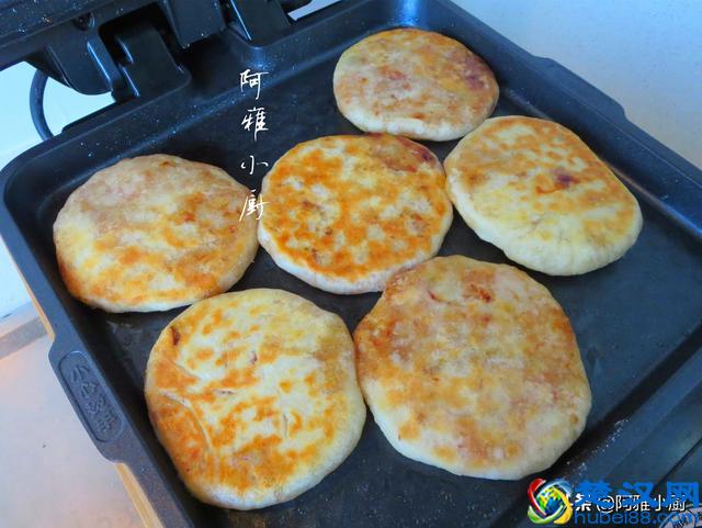 烙馅饼的家常做法，原来和面才是关键，这样做皮薄馅足不露馅
