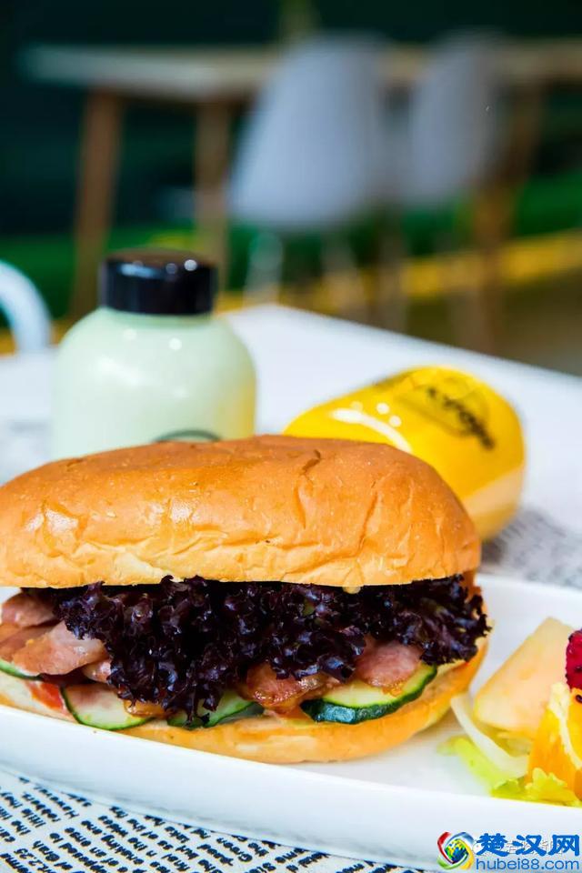 从厦门开到龙岩的轻食店！老板太花心思了！难怪那么多人被圈粉