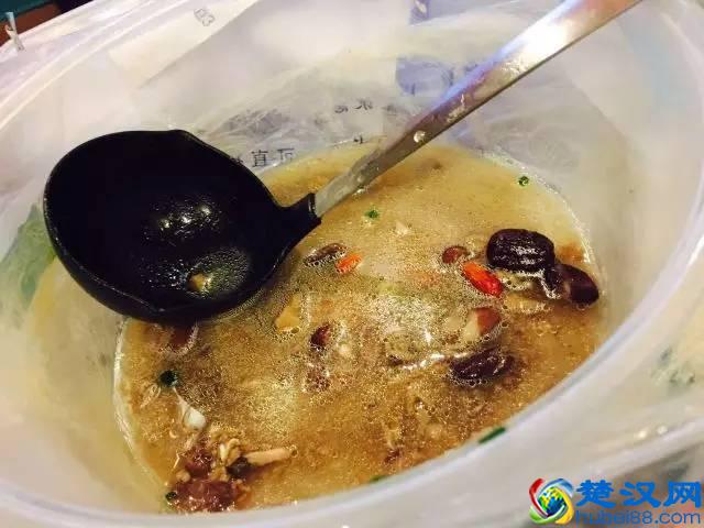 到处吃 | 藕然间发现一家好吃的养生排骨藕汤