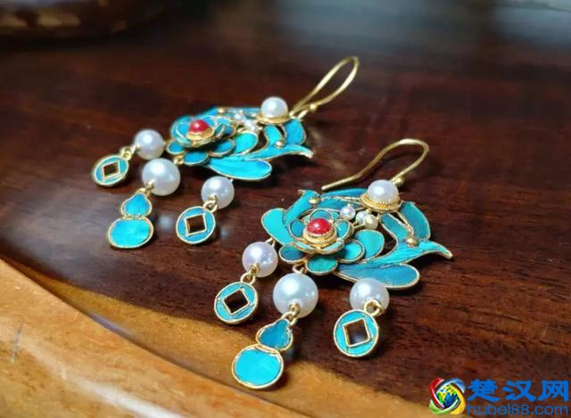 花丝点翠—后宫嫔妃头上的饰品