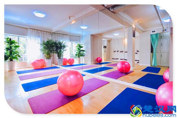 藏在写字楼的小生意，一不小心就赚了钱，这三个可以参考